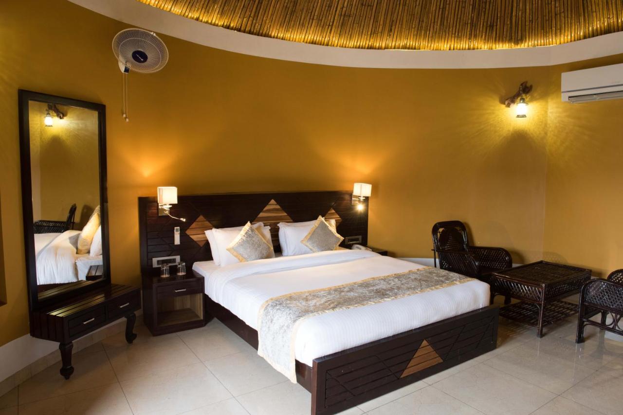 Sun Hotel And Resort, Mount Abu Ābu Road Exterior photo