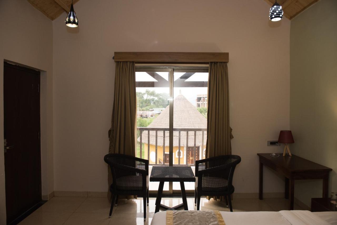 Sun Hotel And Resort, Mount Abu Ābu Road Exterior photo